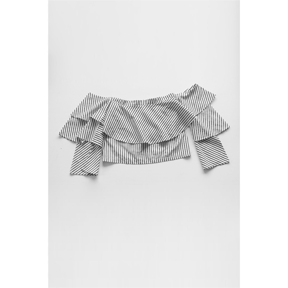 BOOHOO | Stripped Off-the-shoulder Crop Top